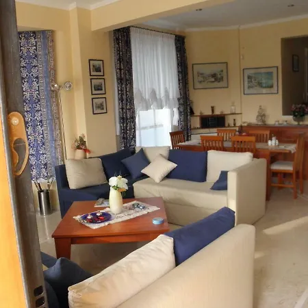 Detached House Fully Equipped