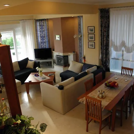 Detached House Fully Equipped Villa Katerini